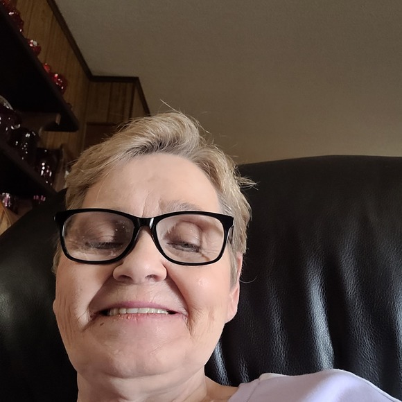 Meet your Posher, Pat - Picture 1 of 1